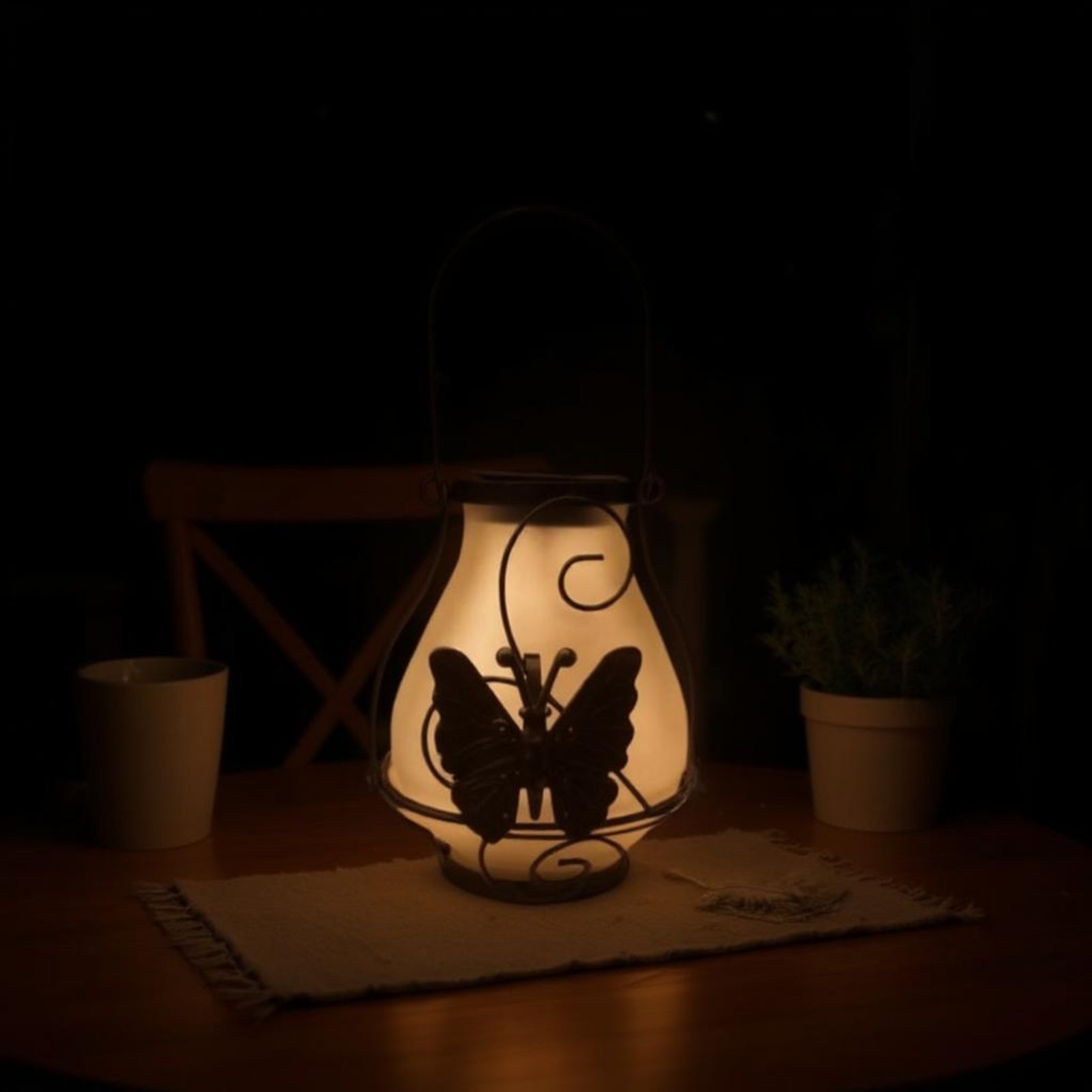Solar Butterfly Lantern Waterp - Solar Garden Light recension och pris